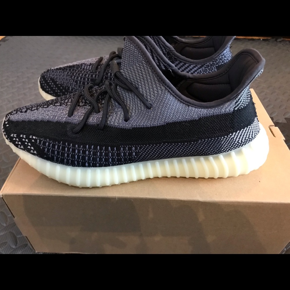adidas Yeezy Boost 350 V2 Carbon Size 13 Preowned